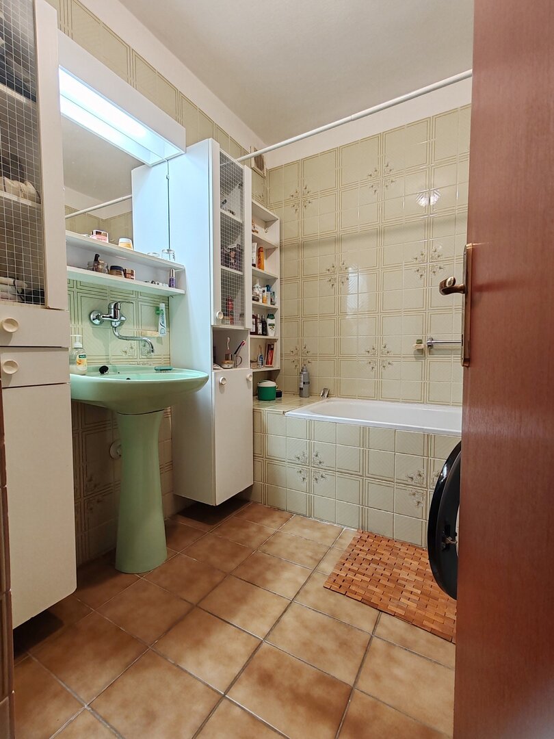 Brodzany - pekný 5 izbový dom