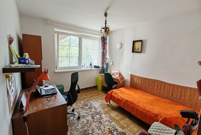 Brodzany - pekný 5 izbový dom