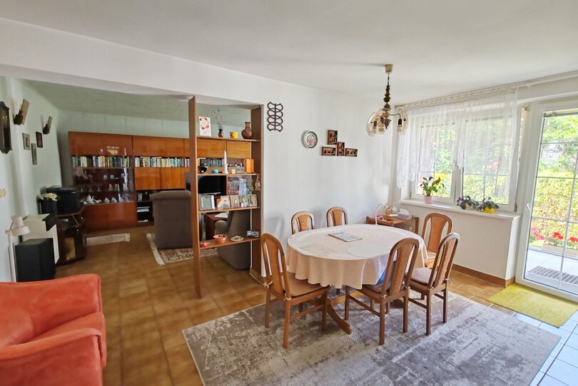 Brodzany - pekný 5 izbový dom