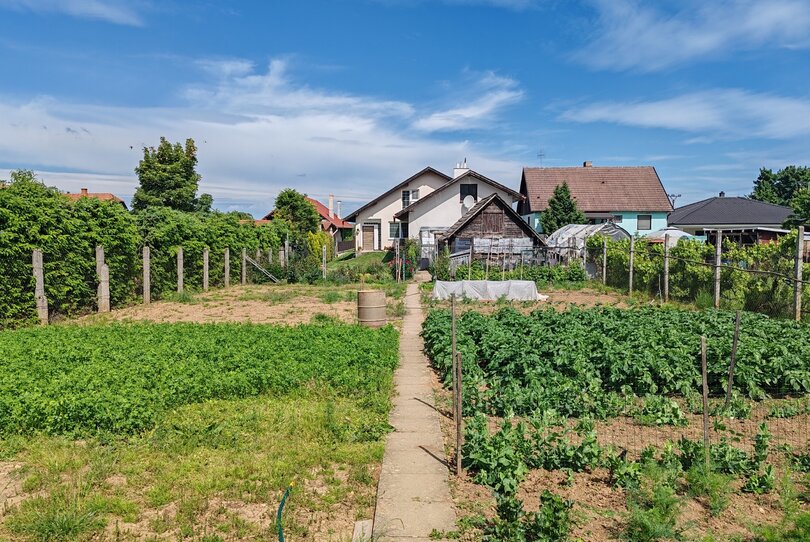 Brodzany - pekný 5 izbový dom