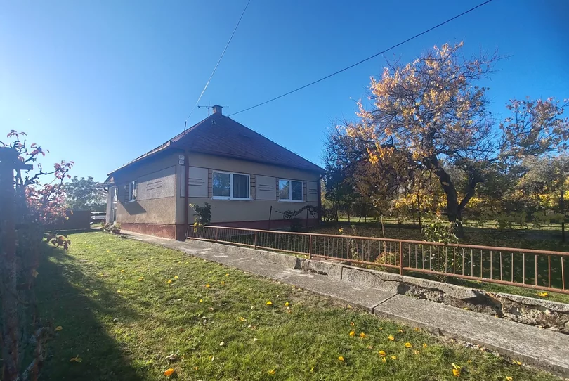 Prašice - dom s veľkým pozemkom
