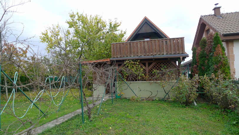 Tovarníky - chata so záhradkou